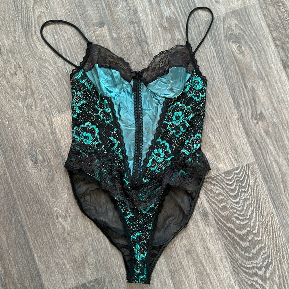Lace lingerie vintage y2k 80s 90s green sheer mesh leotard bra sexy